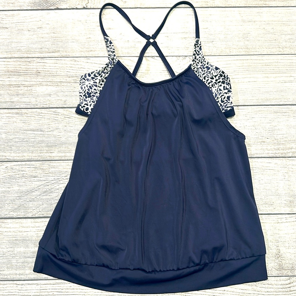 Athleta Zimbabwe blousy tankini top size 34 B/C